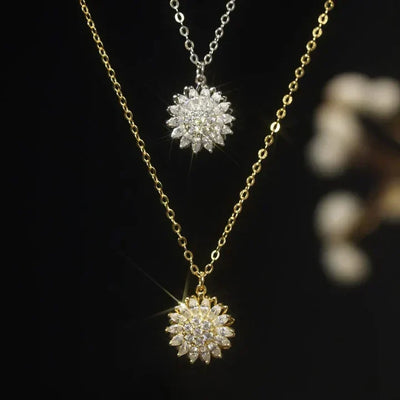 Fortuna Stellaris Necklace Gold