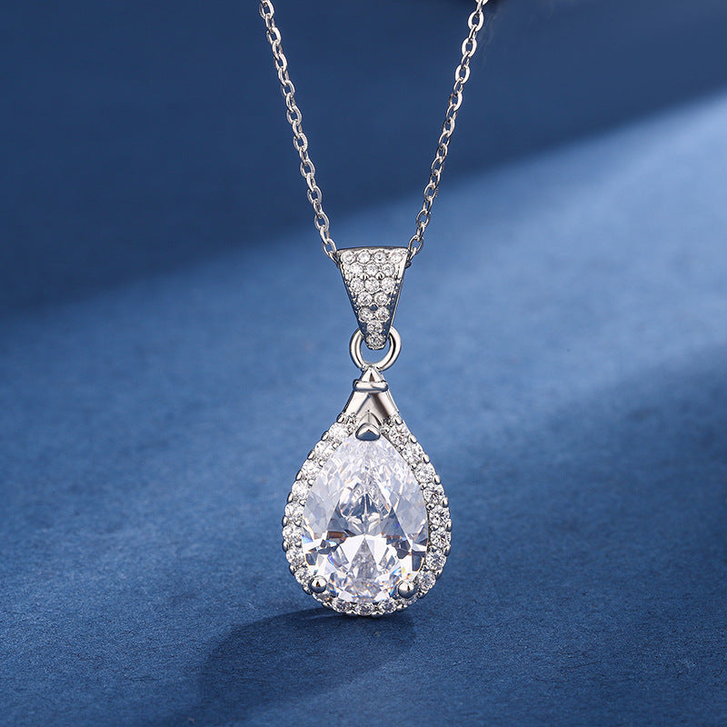 Teardrop White Silver Jewelry Set